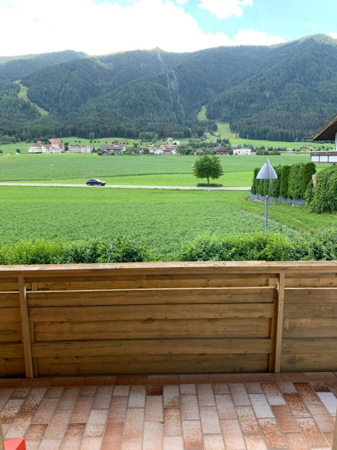 Appartments Hilber Brunico Bagian luar foto